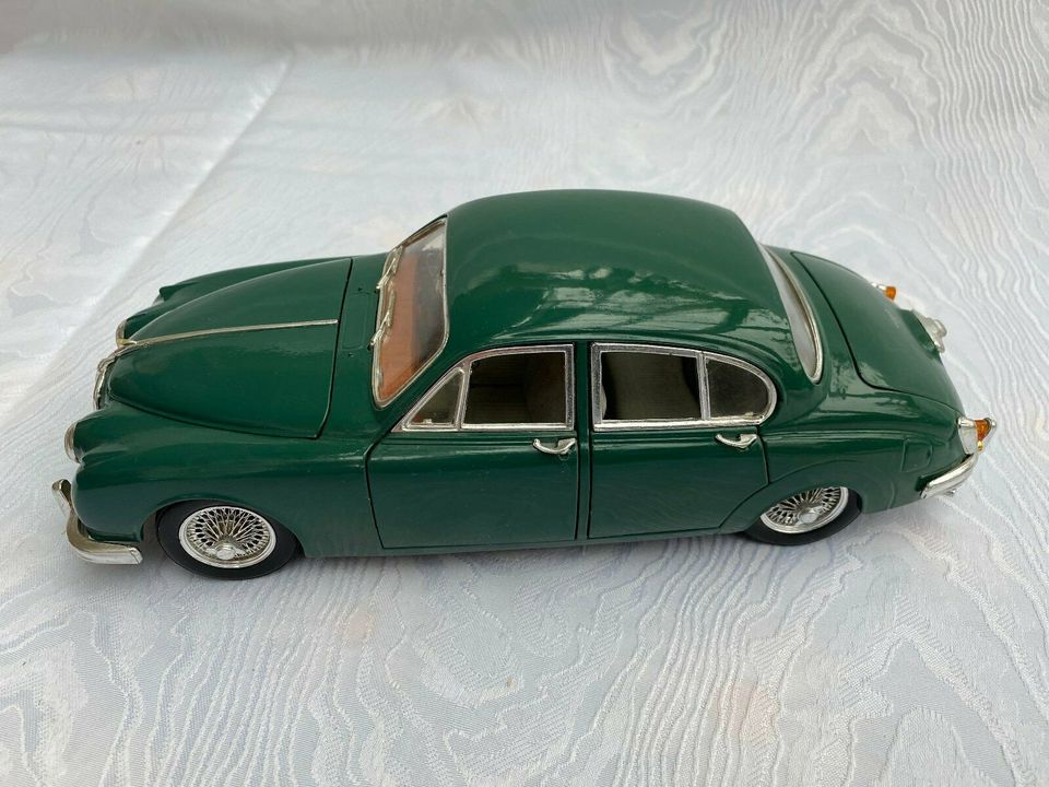 Modellauto Jaguar Mark II (1959) Maisto 1:18, made in Thailand in Hofheim am Taunus