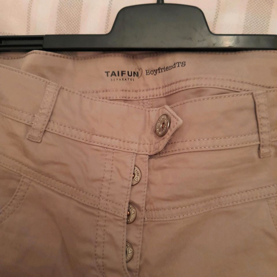 Beige Damenjeans Gr.42,von Taifun in Wuppertal