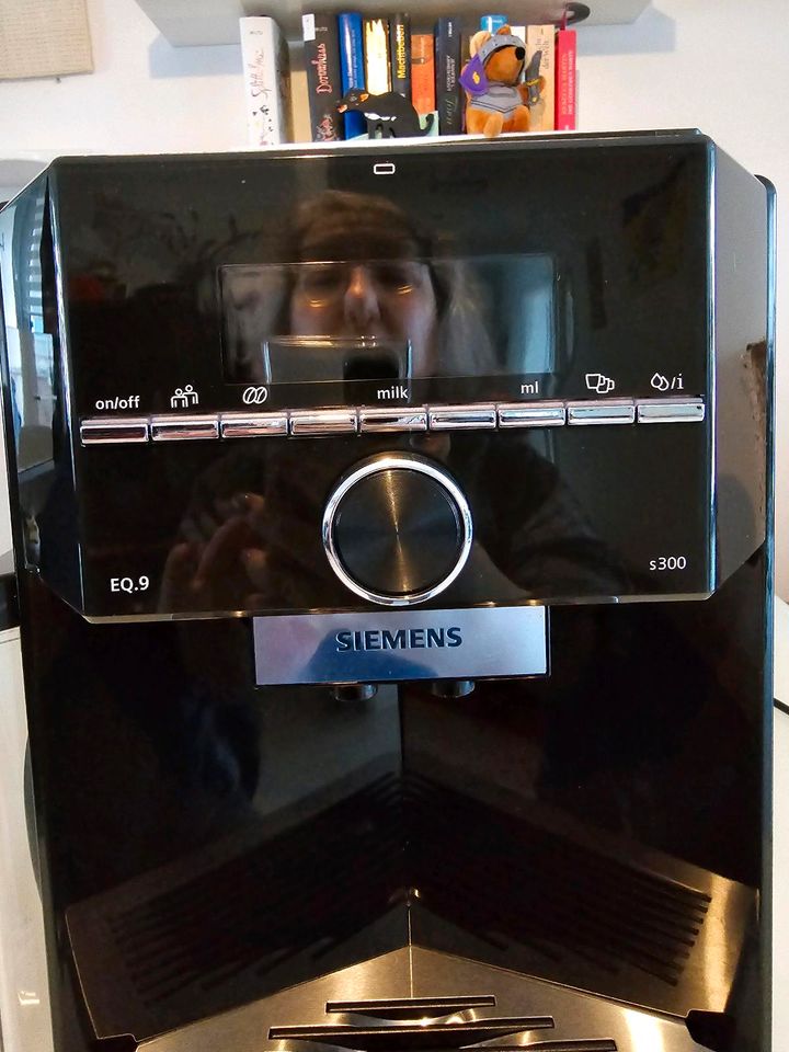 Kaffeevollautomat Siemens EQ.9 s300 in Neubrandenburg