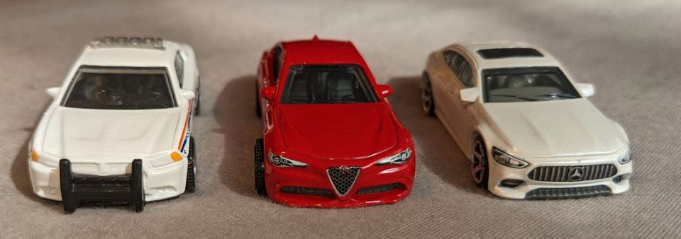 Matchbox Konvolut Mercedes Benz AMG, Alfa Romeo, Dodge Charger P. in Berlin