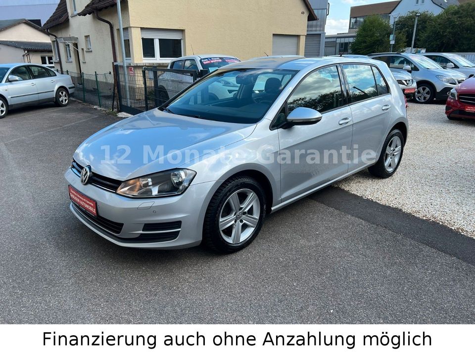 Volkswagen Golf VII Lim. Comfortline BMT 1 Hand Top Zustand in Stuttgart