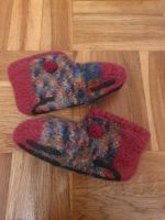 Hausschuhe / Pantoffeln Handmade Größe 23 Nordrhein-Westfalen - Viersen Vorschau