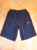 Nike Kinder Sporthose Sweathose Shorts Gr. 140 / 152 (M) Hessen - Fischbachtal Vorschau