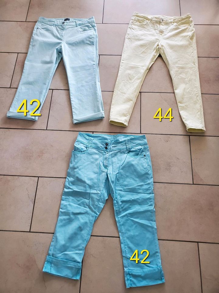 Verschiedene Damen-Jeans, Hosen, Röcke, je 5 € versch. Größen in Meckenbeuren