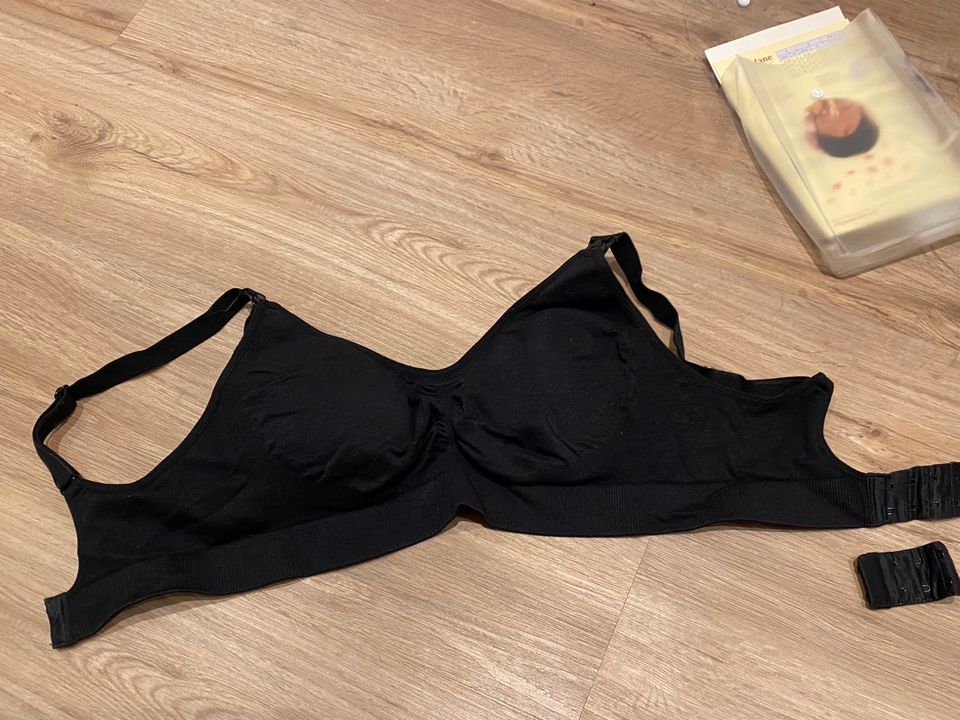 Kleiderpaket für Schwangere Größe 34 Umstandsmode in Frankfurt am Main