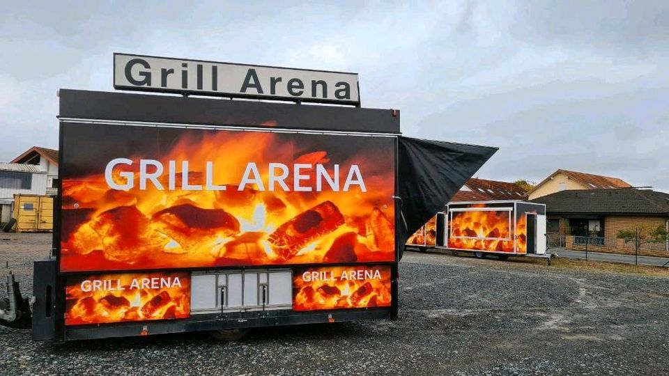 ROKA Schwenkgrill Grillwagen Holzkohle  Gas Grill Imbiss BBQ mieten zu vermieten XXL Imbisswagen Imbissanhänger Grillwagen Verkaufswagen Schwenkgrill Arena mieten zu vermieten Food trailer Schwenkgril in Groß-Gerau