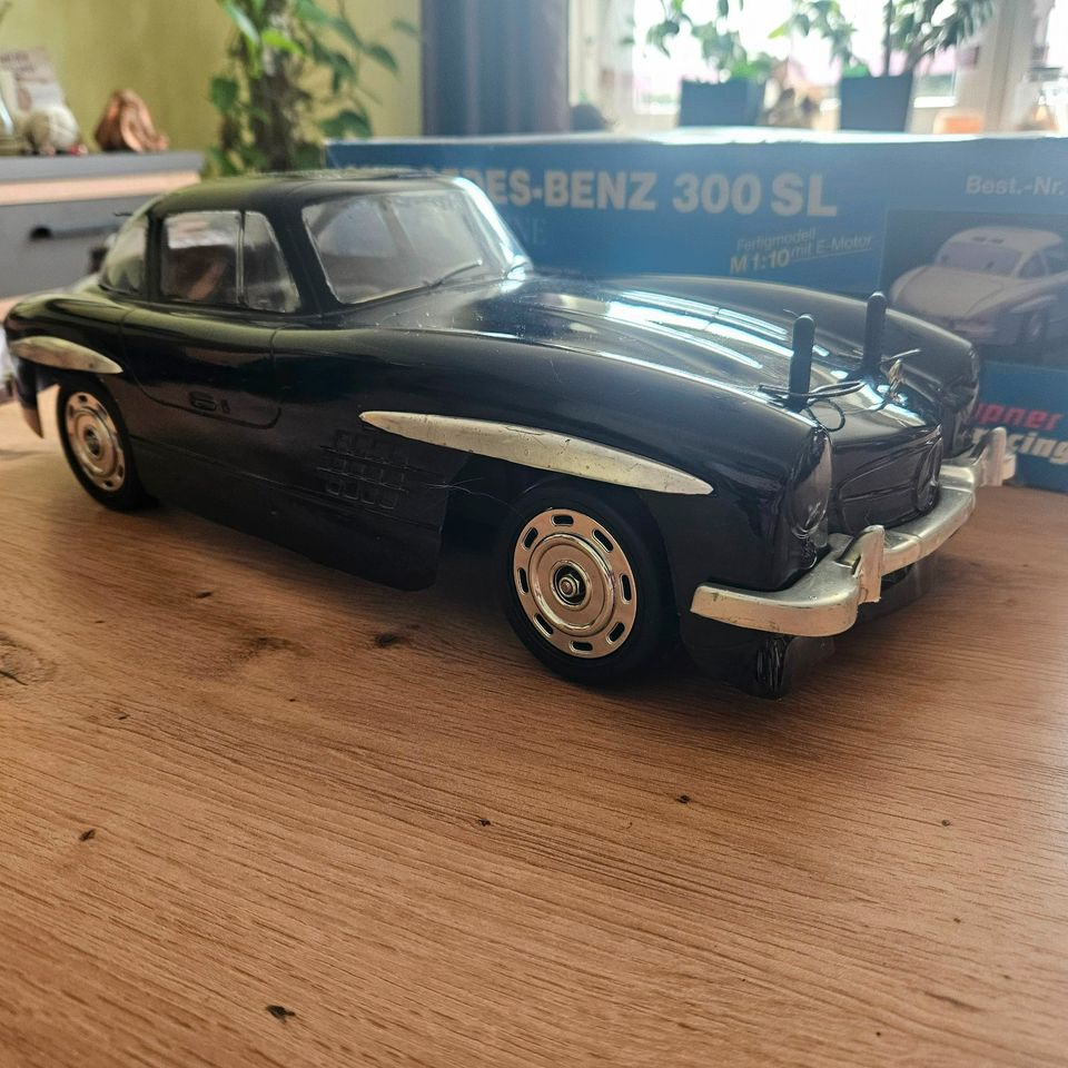 Mercedes Benz 300SL 1:10 RC On-Road-Car 2WD in Kipfenberg