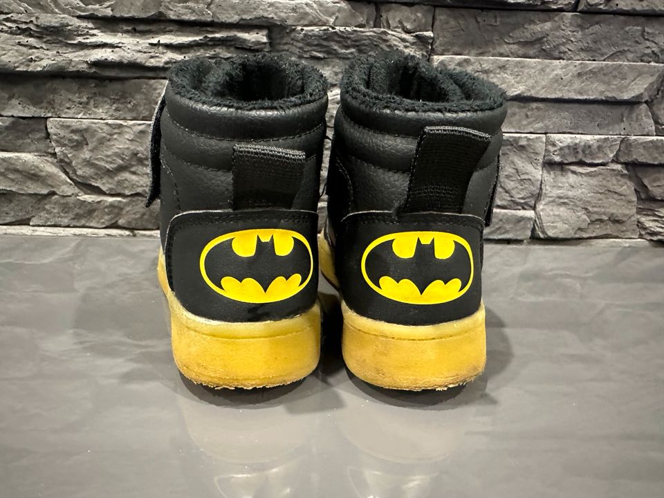 Batman Schuhe mit Blinkeffekt Größe 29 in Großaitingen