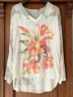 Sommer Damen Bluse Tunika weiß modernes Blumen Design 40 M Niedersachsen - Boffzen Vorschau
