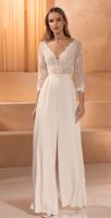 Brautkleid Jumpsuit Spitze Neu ivory Gr.44 Bianco Evento Nordrhein-Westfalen - Dinslaken Vorschau