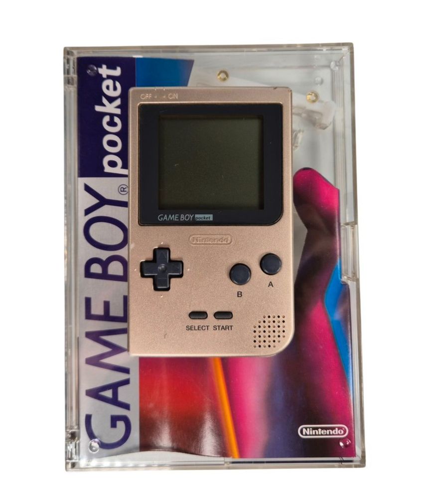 Original Gameboy Pocket/Gold/Japan Import/OVP/Big Box/Sammler in Frankfurt am Main