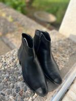 Elegante Echtleder-Stiefeletten - schwarz Hessen - Rodgau Vorschau