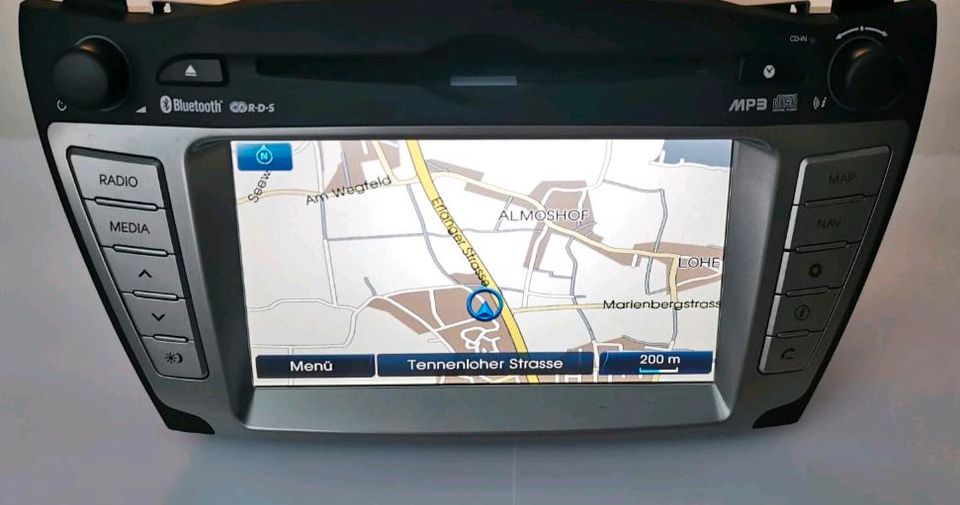 Original Hyundai ix35 Navigationsgerät Navigation Radio Autoradio in Edingen-Neckarhausen