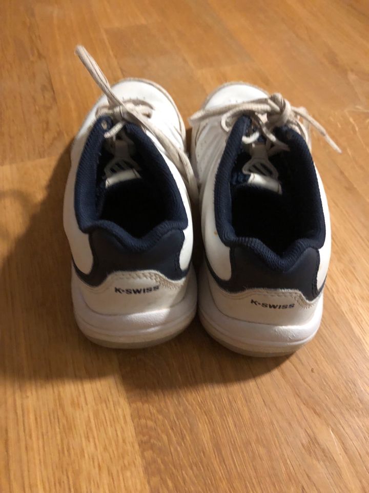 Schuhe Größe 33 (Superfit, K-Swiss, Living Kitzbühel, Puma, Quech in  Hannover - Döhren-Wülfel | Gebrauchte Kinderschuhe Größe 33 kaufen | eBay  Kleinanzeigen ist jetzt Kleinanzeigen