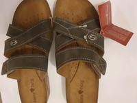 Damen schuhe Laura Berg Neu große 39    9eur Stuttgart - Obertürkheim Vorschau