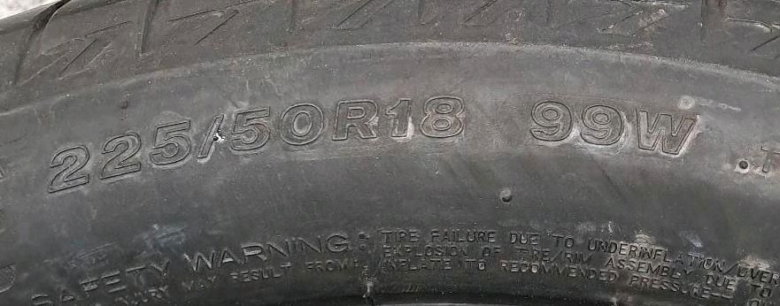 6 mm - 2x 225/50 R18 99W Bridgestone Sommerreifen BMW RunFlat in Böblingen