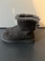 UGG | Mini Bailey Bow Boot | Grey | Gr. 39 | Top Bayern - Bamberg Vorschau