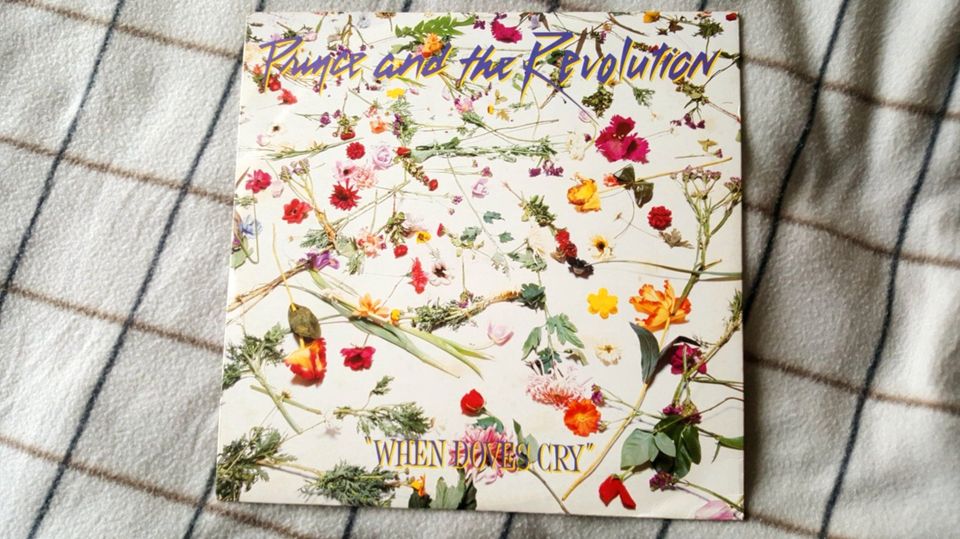 Prince And The Revolution When Doves Cry 12" Maxi Vinyl LP in Quakenbrück