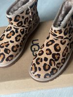 UGG Classic Mini Animal Print 38 NEU Eimsbüttel - Hamburg Eimsbüttel (Stadtteil) Vorschau