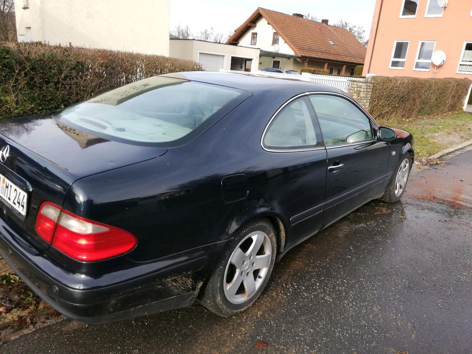 Mercedes 320 CLK, Bj 1998, 169000 km, in Furth im Wald