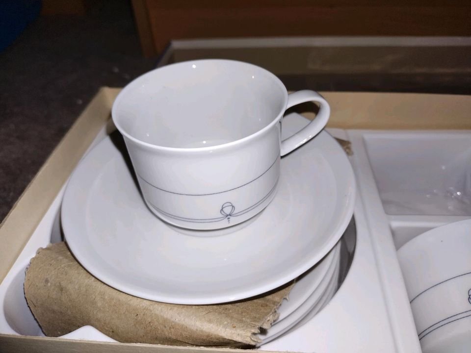 Freiberger Porzellan Kaffeetassen 6er Set mit Untertassen DDR neu in Mulda