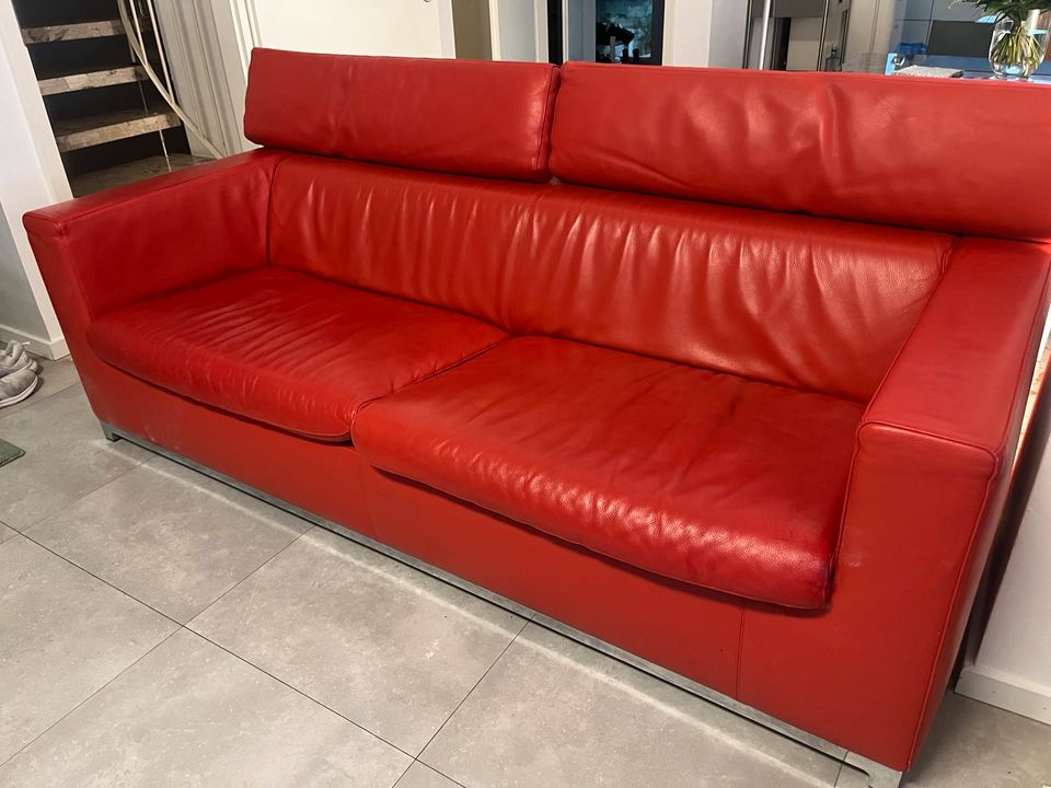 Hochwertiges Ledersofa rot Designersofa Couch Sitz in Hannover