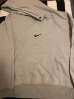 Nike Pullover fast wie neu ! Sachsen-Anhalt - Halle Vorschau