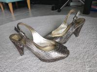 Kennel & Schmenger Slingpumps sling pumps gold metallic peeptoes Bayern - Rednitzhembach Vorschau