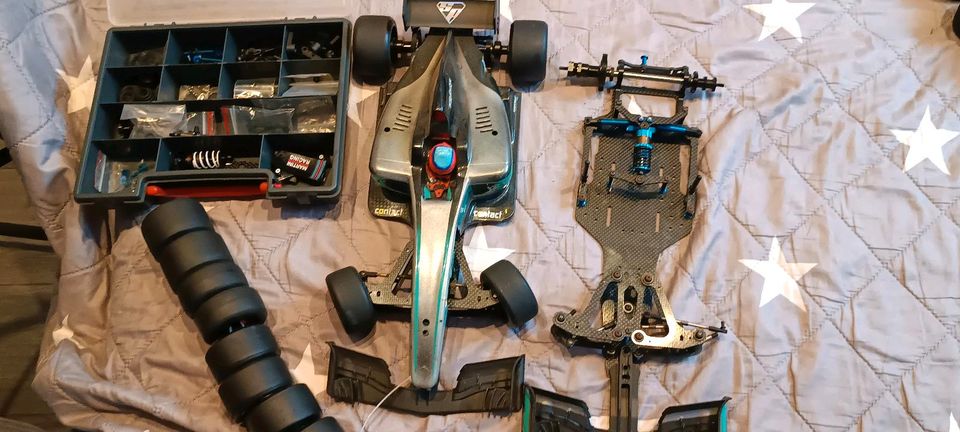 F1 Associated Formel 1 RC10F6 (no Tamiya, xRay, Corally, Serpent in Much