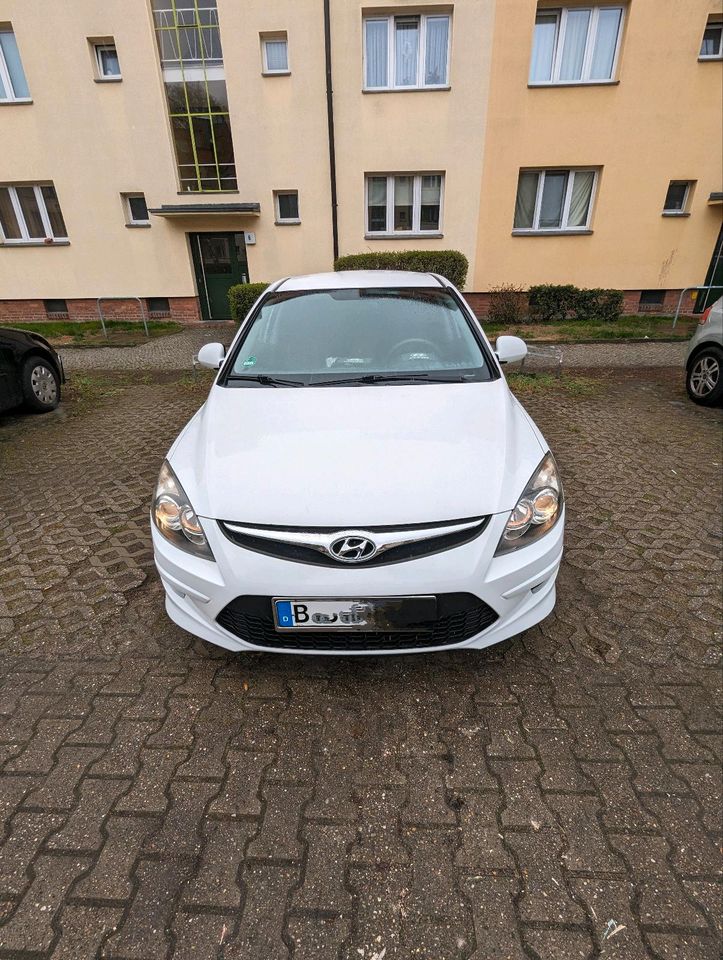 Hyundai i30 bj2011 in Berlin