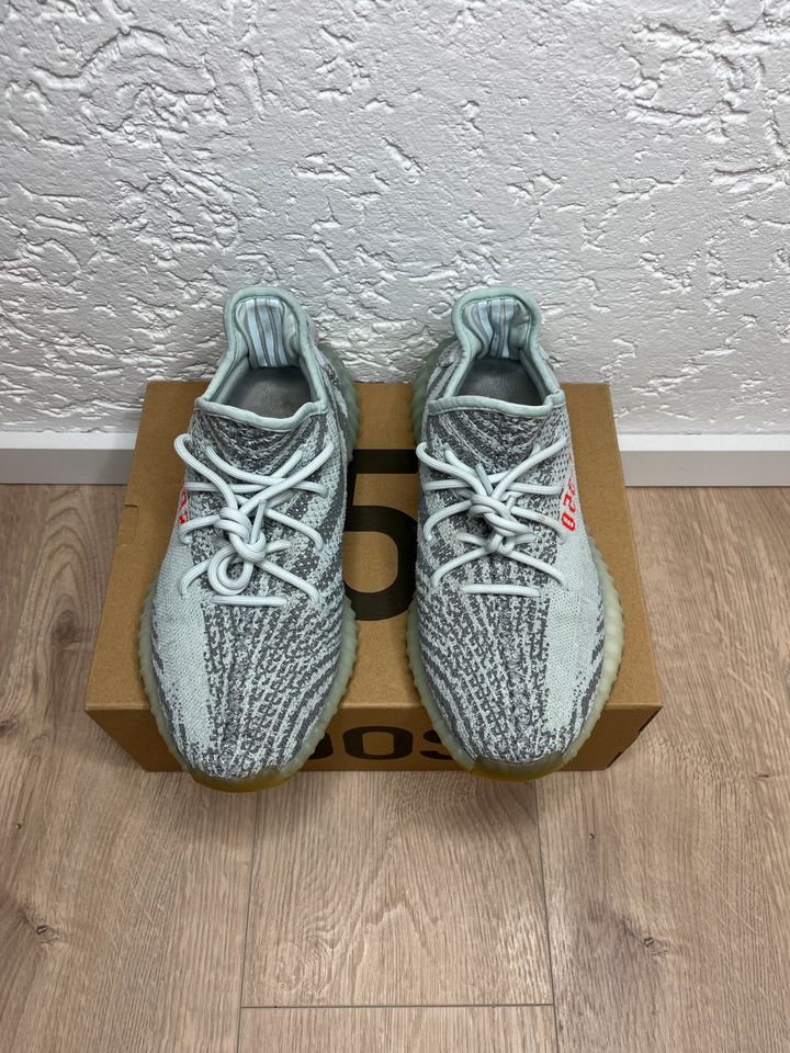 Adidas Yeezy Boost 350 V2 Blue Tint 42 in Saarlouis