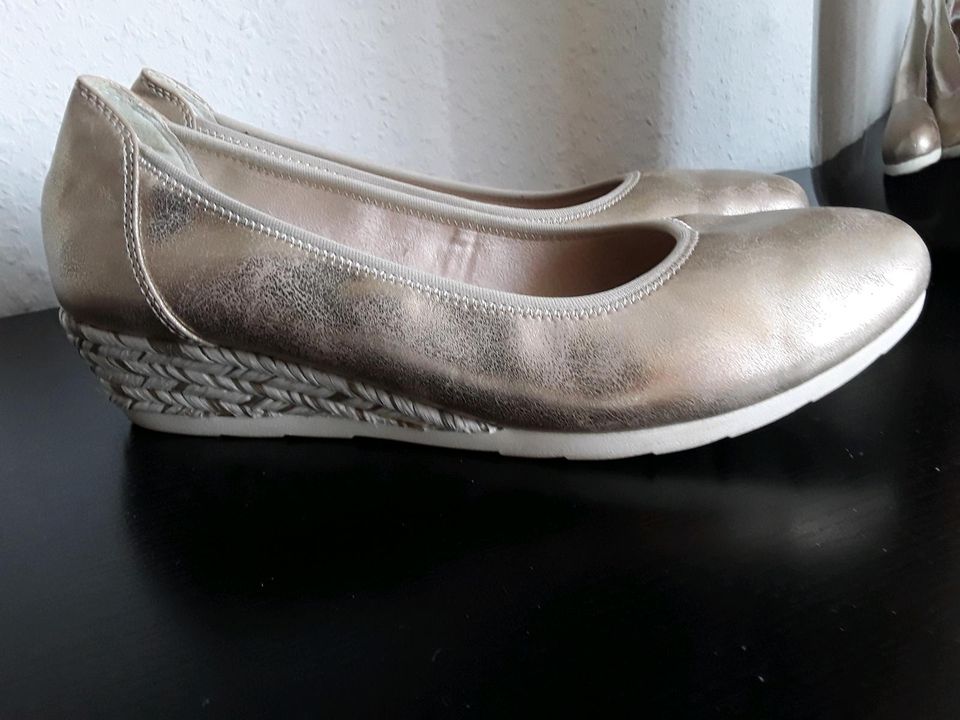 Damen Schuhe  Soft Line 42 in Heuchelheim