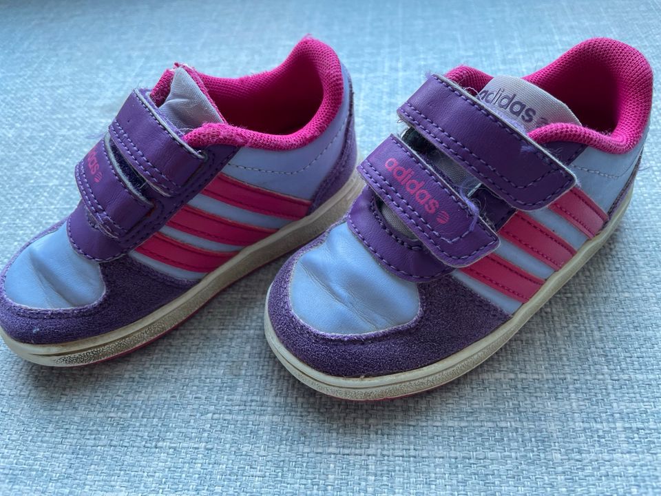Adidas - Schuhe - Kleinkinder/ Baby - Größe 21 in Lappersdorf
