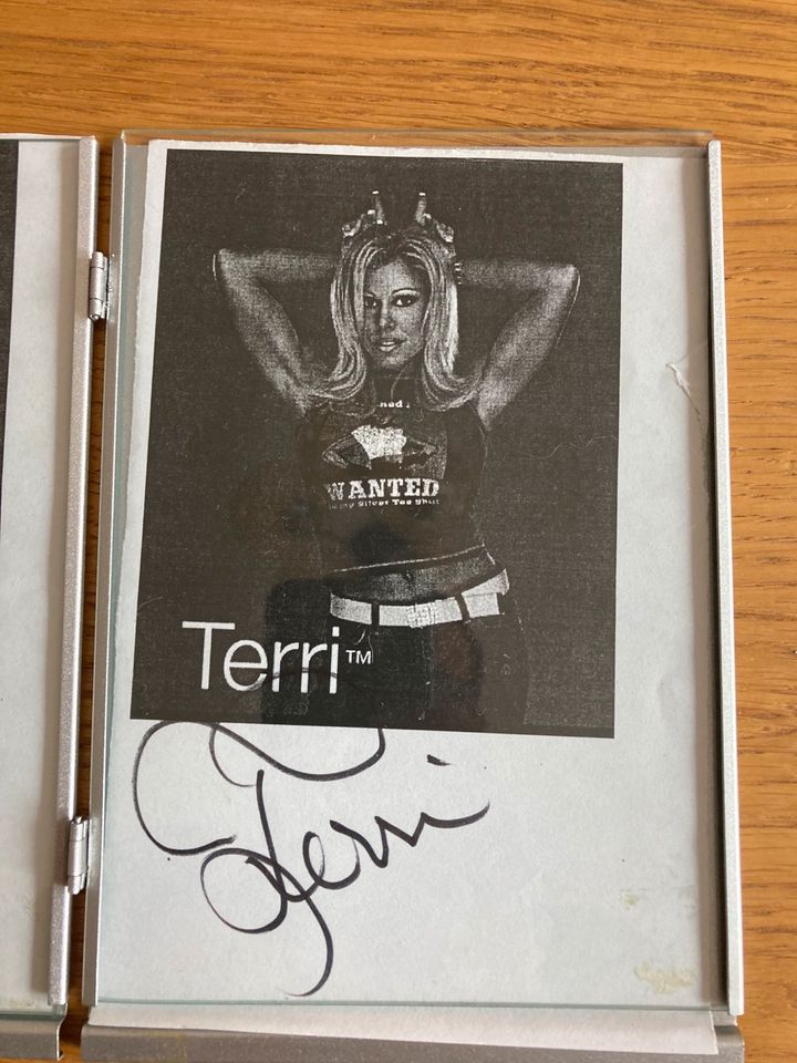 Terri Russels/Autogramm/Autograph/WWE/WCW/ECW/AEW/Signatur/WWF in Kirchheimbolanden