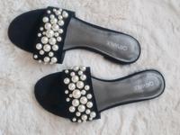 Sandalen mit Perlen (Gr. 37) - ungetragen Hamburg-Nord - Hamburg Barmbek Vorschau
