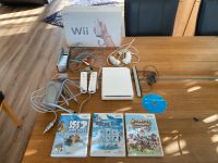 Nintendo Wii Spielekonsole + 2 Controller + 2 Nunchuk + 4 Spiele Nordrhein-Westfalen - Borgentreich Vorschau