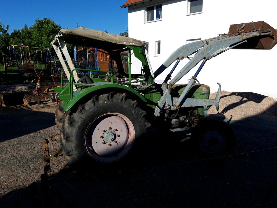 Fendt Dieselross 3 mit Frontlader in Oechsen