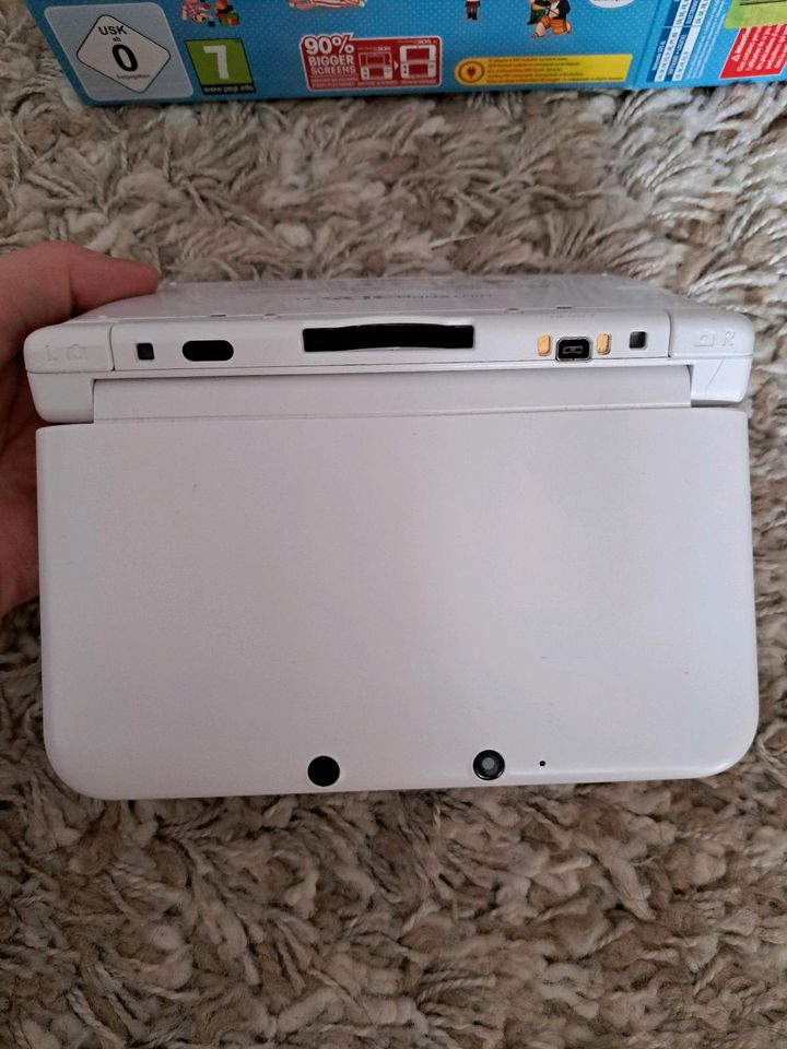 Weißer Nintendo 3Ds XL inkl. zwei Spielen in Weilheim i.OB