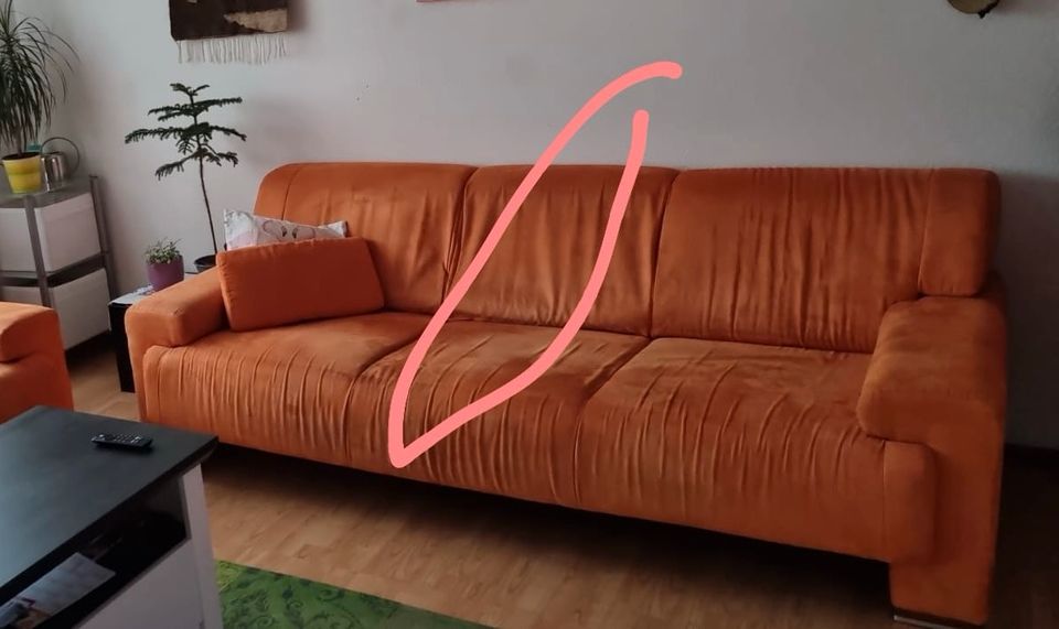 Mode 3 Sitzer Couch Sofa zu verschenken in Kirchheim unter Teck