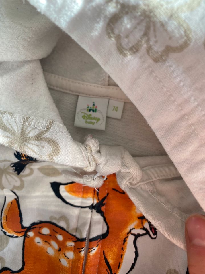 Baby Jacke Disney Bambi Reh Größe 74 unisex Kapuzenjacke in Barwedel