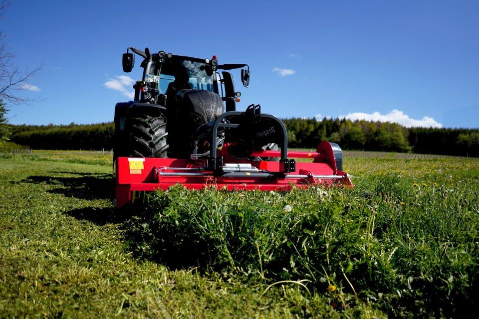 DRAGONE VP280 Mulcher /Schlegelmulcher für Traktor-Aktionsangebot in Schmallenberg