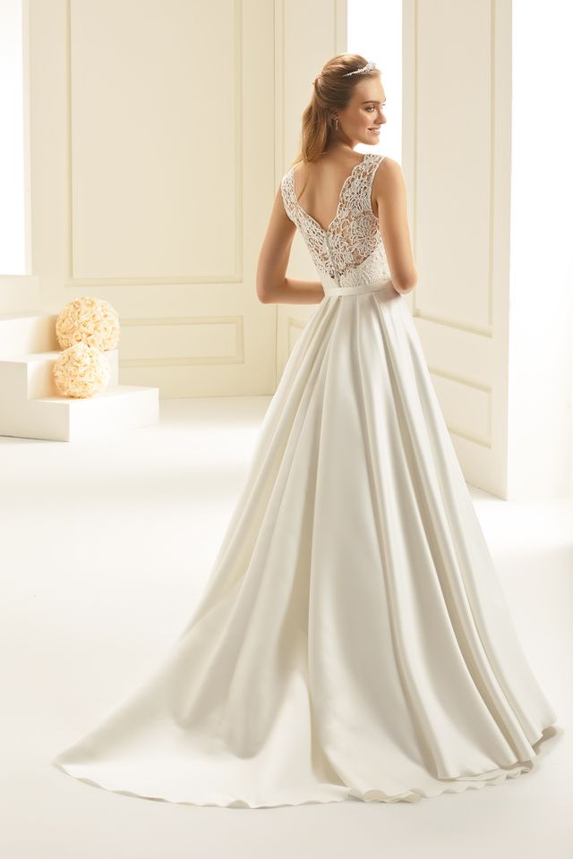 Brautkleid, Neu, creme, Gr.38 in Fürth