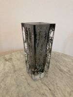 Seltene Vase, schwer, 18 cm, Struktur, signiert IG3078 München - Schwabing-Freimann Vorschau