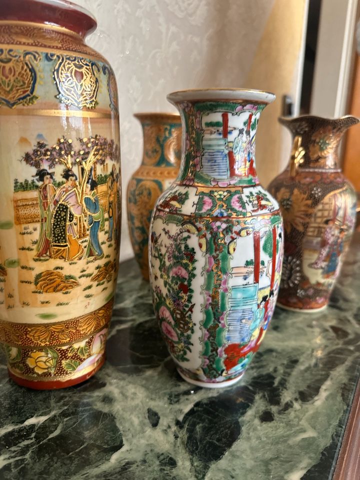 Handgemalte Handarbeit Asiatische Vasen und Obstschale in Duisburg