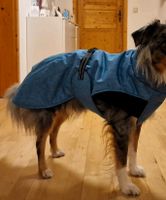 Regenmantel für Hunde Mantel Regenjacke von Trixi Größe M blau Hessen - Großkrotzenburg Vorschau