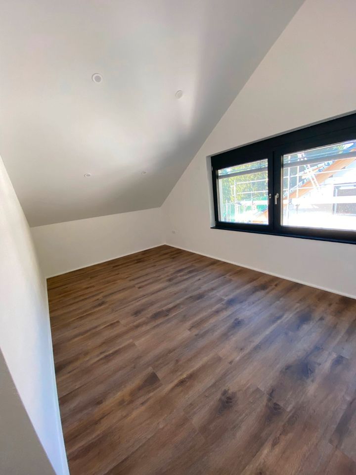 Neubau, 3 ZKB Wohnung mit Balkon und Tiefgarage / Aufzug in Winterberg