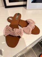zara sandalen schlappen rosa braun Leipzig - Gohlis-Mitte Vorschau