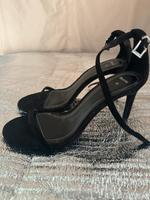 BERSHKA Pumps schwarz Gr. 39 Hannover - Mitte Vorschau