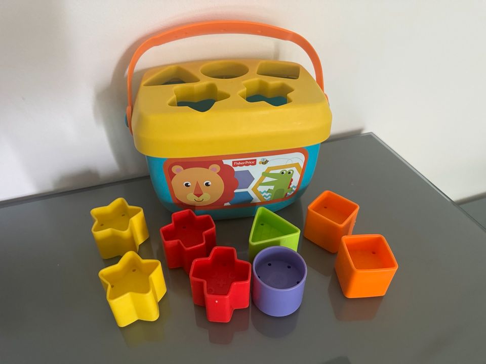 Fisher-Price Babys Erste Bausteine Steckspiel in Berlin