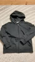 Sweatshirt-Jacke Kapuzenjacke Reißverschlussjacke Gr. 122 Nordrhein-Westfalen - Troisdorf Vorschau